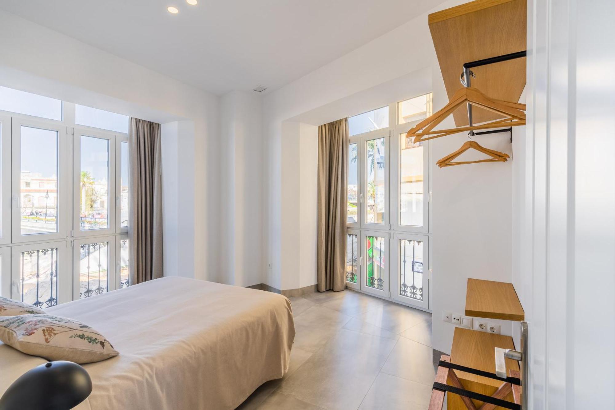Casa De La Vega Suites Chiclana de la Frontera Bagian luar foto