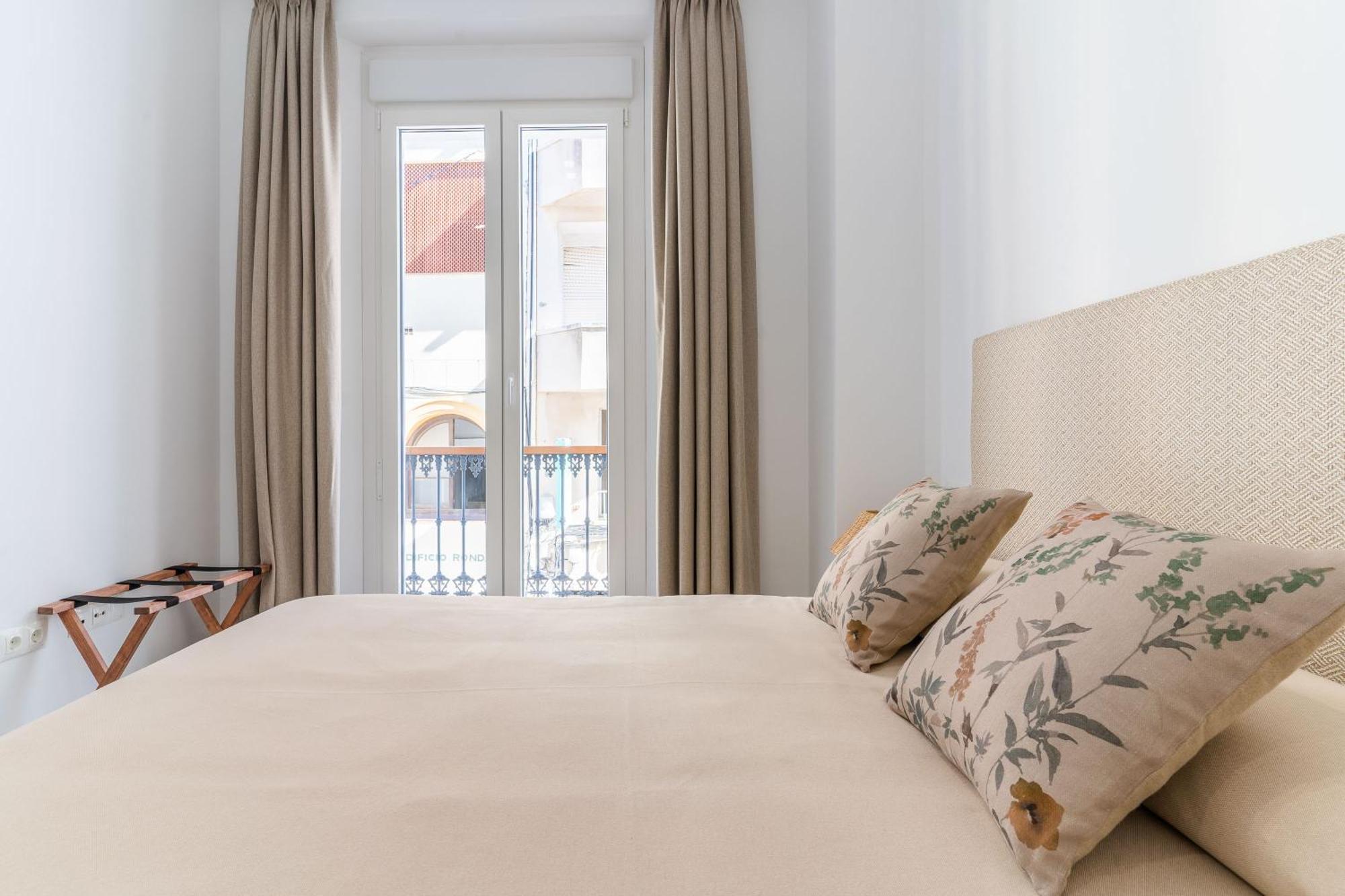 Casa De La Vega Suites Chiclana de la Frontera Bagian luar foto